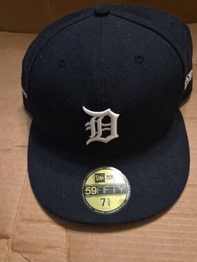 New Era Black Fitted Hat with White Detroit 'D' Emblem